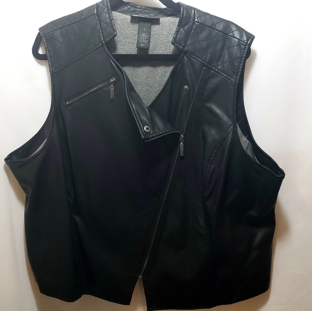 Lane Bryant Plus Size Black Zippered Vest - 26